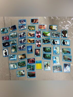 Vintage 1982 Universal City Studios E.T. Movie lot 47 Trading cards Extra Terres